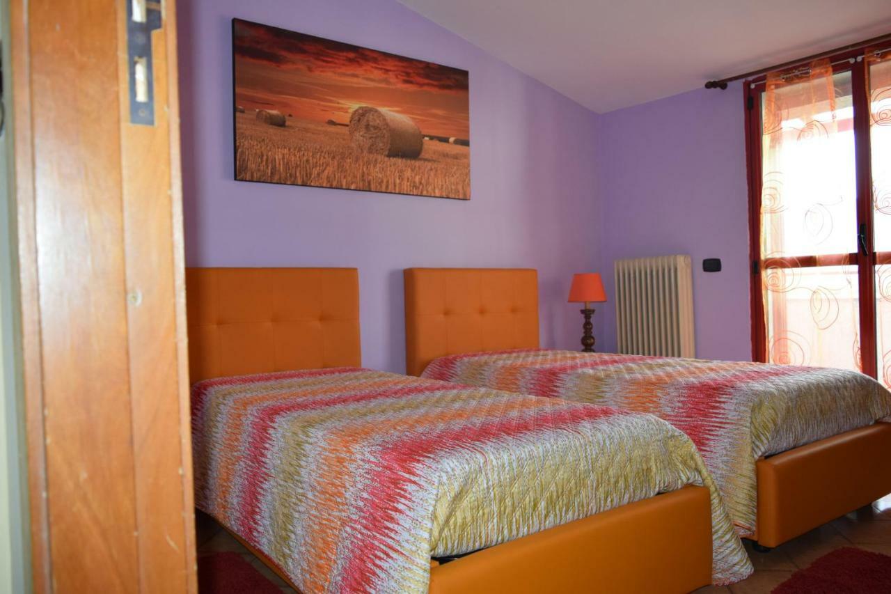 Amici Di Hackert Bed and Breakfast Caserta Exteriör bild