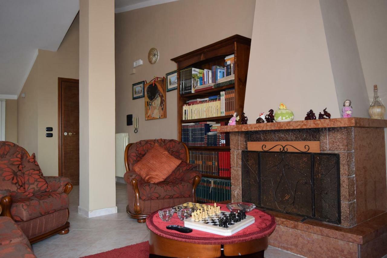 Amici Di Hackert Bed and Breakfast Caserta Exteriör bild