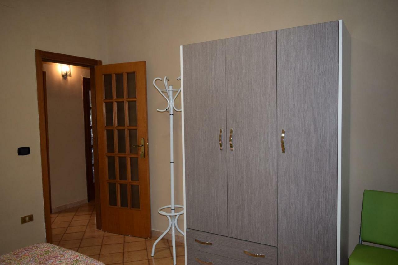Amici Di Hackert Bed and Breakfast Caserta Exteriör bild