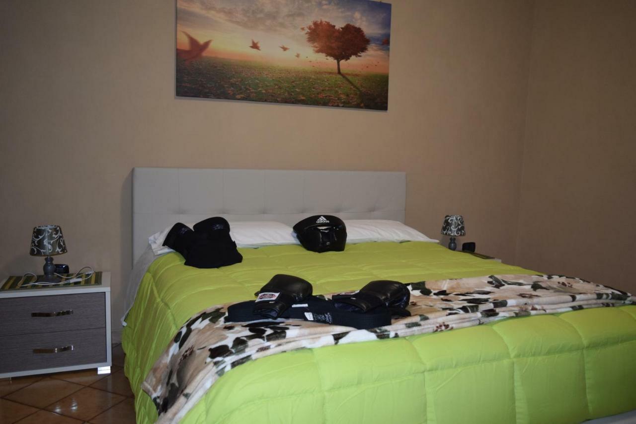 Amici Di Hackert Bed and Breakfast Caserta Exteriör bild